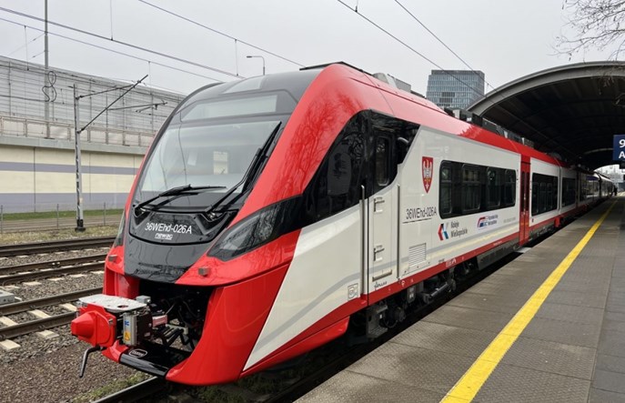 Koleje Wielkopolskie akceptują ofertę na montaż pantografów w Impulsach