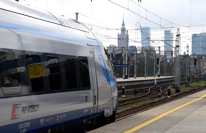 Pendolino mogłoby jeździć do Niemiec i Czech. Ale nie ma to sensu