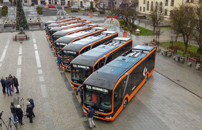 Elektryczne Many już na ulicach Ostrowca Świętokrzyskiego