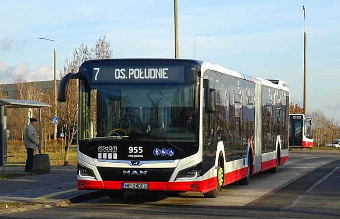 Na ulice Radomia wyjechały nowe przegubowce