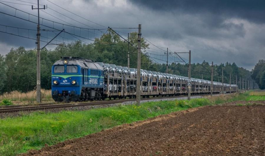 RBF: Ustawa o czasie pracy kolejną kłodą rzuconą polskiej kolei