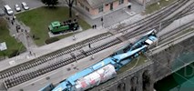 Wypadek kolejowy w Słowenii. Transformator nieomal wpadł do rzeki [film]