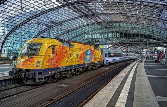 Czy jest sens porównywać ceny biletów PKP IC i DB?