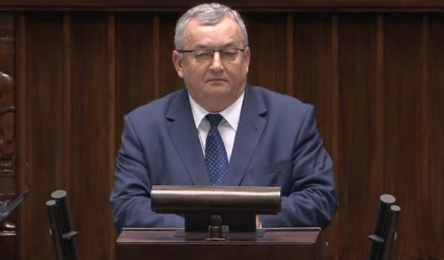 Adamczyk: Rząd dorzucił PKP Intercity 575 milionów. „Bez tego podwyżka byłaby większa” Adamczyk: Rząd dorzucił PKP Intercity 575 milionów. „Bez tego podwyżka byłaby większa”