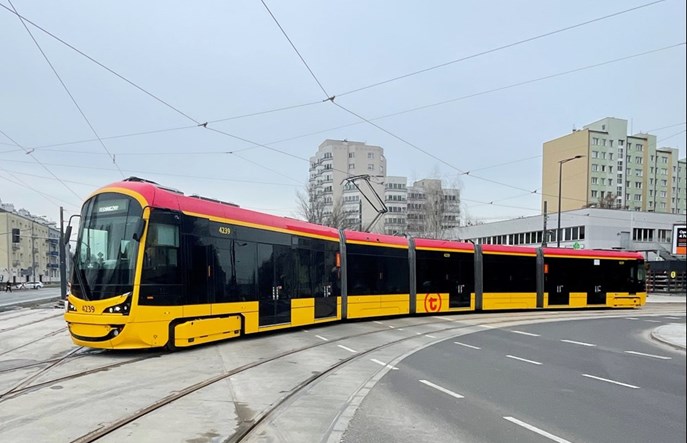 Warszawa: Dostawy Hyundaiów przekroczyły półmetek