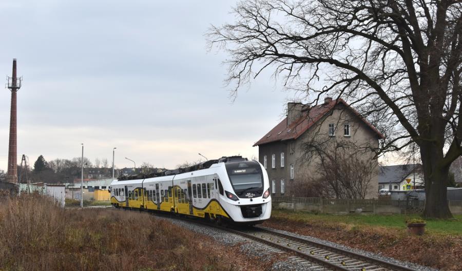 Koleje Dolnośląskie przewiozły w 2022 16 mln pasażerów. To rekord Koleje Dolnośląskie przewiozły w 2022 16 mln pasażerów. To rekord