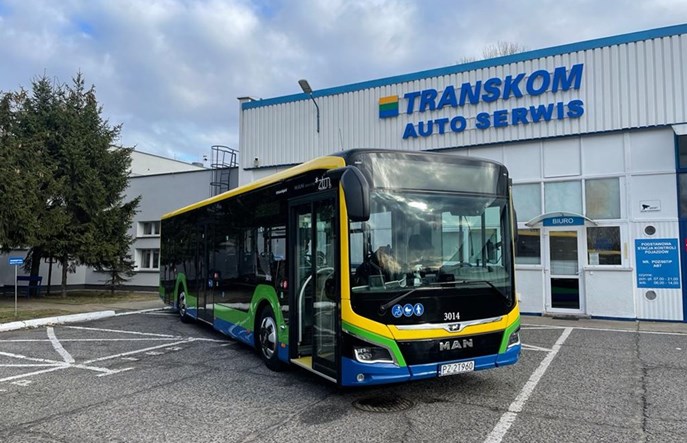 Kto dostarczy hybrydy dla Transkomu z Koziegłów?