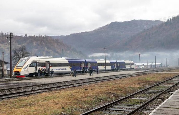 Kolej Ukraina – UE: Strategia na czas pokoju potrzebna już dziś