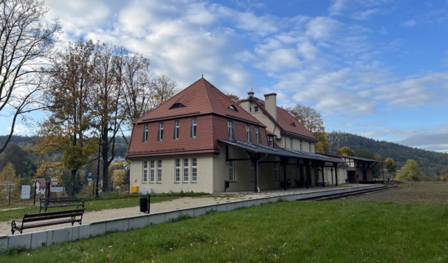 Czy pociągi PKP Intercity ponownie dojadą do Karpacza i Świeradowa? Czy pociągi PKP Intercity ponownie dojadą do Karpacza i Świeradowa?