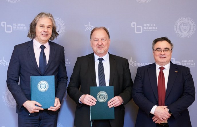 PKP Intercity będzie współpracować z Politechniką Warszawską