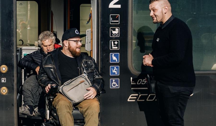W Leo Express nie trzeba zgłaszać przejazdu osoby na wózku W Leo Express nie trzeba zgłaszać przejazdu osoby na wózku