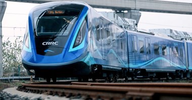 Chiny uruchamiają pociąg wodorowy na 160 km/h