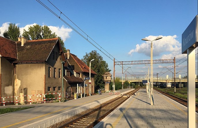 Śląskie: Zmiany w kolejowym programie przystankowym. Knurów jednak bez nowych peronów 