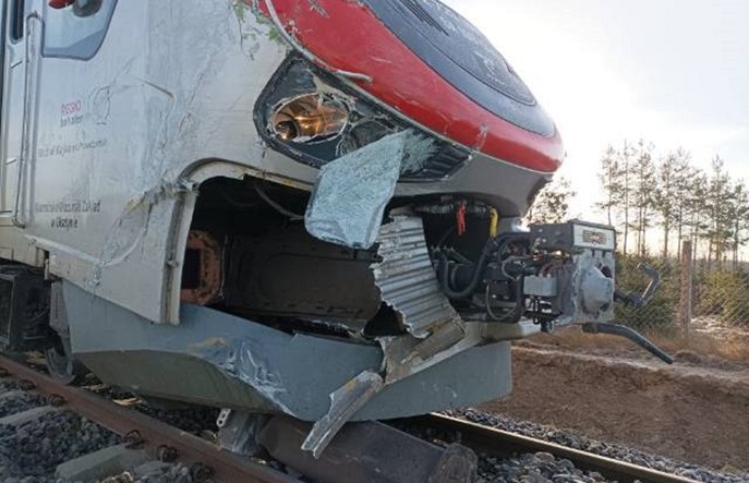 Pesa naprawi powypadkowego Linka Polregio. Pojazd dostanie nowy człon