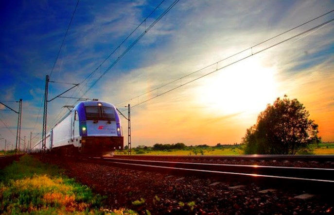 Wiemy, ile rząd dopłaci PKP Intercity do obniżenia cen biletów