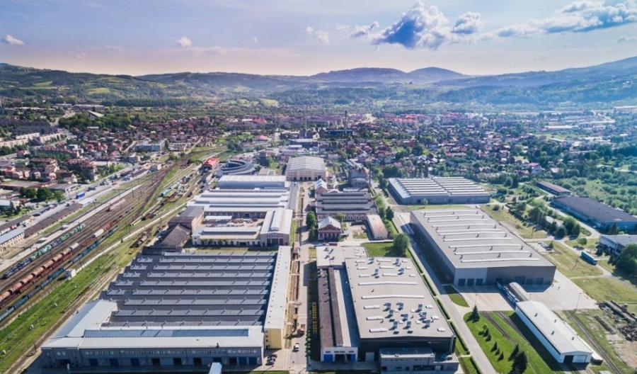Brakuje zamówień na tabor. Newag wprowadził czterodniowy tydzień pracy Brakuje zamówień na tabor. Newag wprowadził czterodniowy tydzień pracy