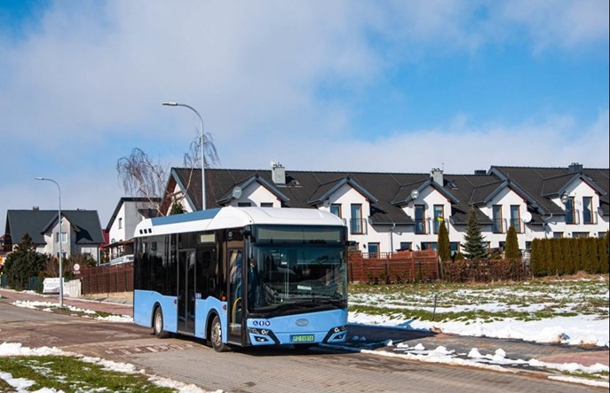 Elektryczny midibus Solarisa testowany na ulicach Gdyni
