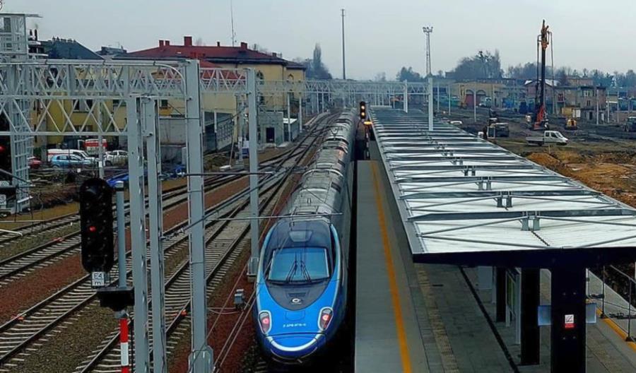 Kiedy pociągi do Bielska-Białej przestaną jeździć objazdem? Kiedy pociągi do Bielska-Białej przestaną jeździć objazdem?