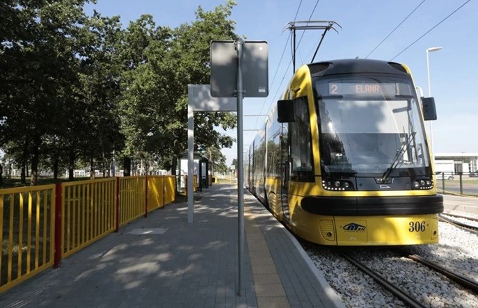 Toruń: Tramwaje linii nr 2 i 4 wracają na stałe trasy