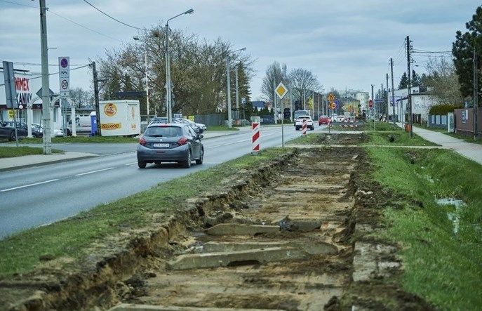 Konstantynów Ł.: Ruszyły prace na podmiejskim odcinku linii tramwajowej