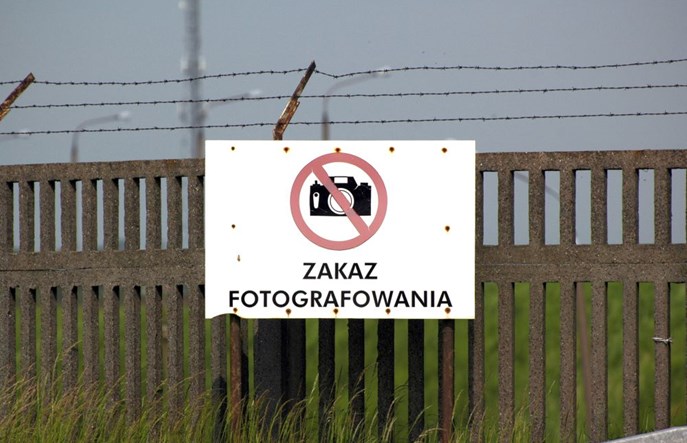 Miłośnicy kolei nie mogą już robić zdjęć? Prawo się nie zmieniło