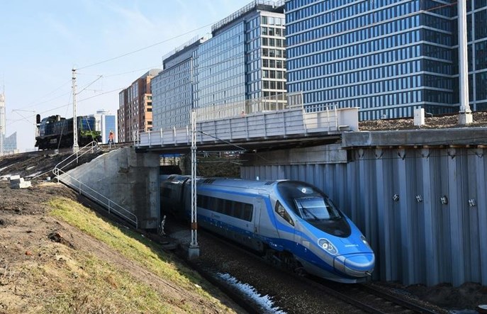 Jedna para Pendolino pojedzie z Warszawy Głównej do Krakowa