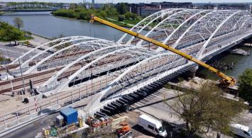 Wyścig z czasem na budowie nowych mostów w Krakowie [zdjęcia]