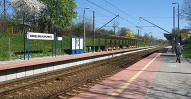 Problemy w węźle warszawskim. Dodatkowe zatrzymania pomogą pasażerom?