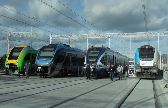 Czy polski rynek taborowy jest w impasie? Plany i strategie zakupowe przewoźników