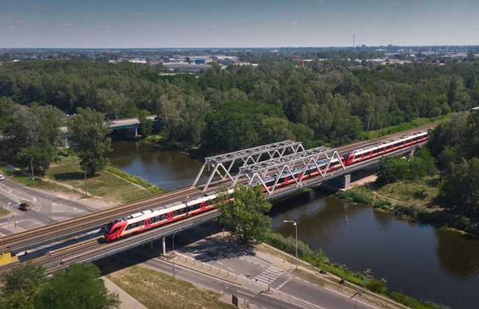 SKM Warszawa dojedzie nad Zalew Zegrzyński na dwa sposoby