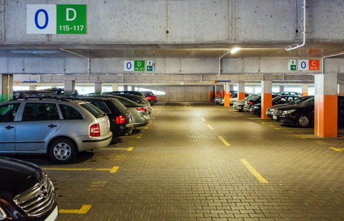 Warszawa: Co dalej z węzłami i parkingami?