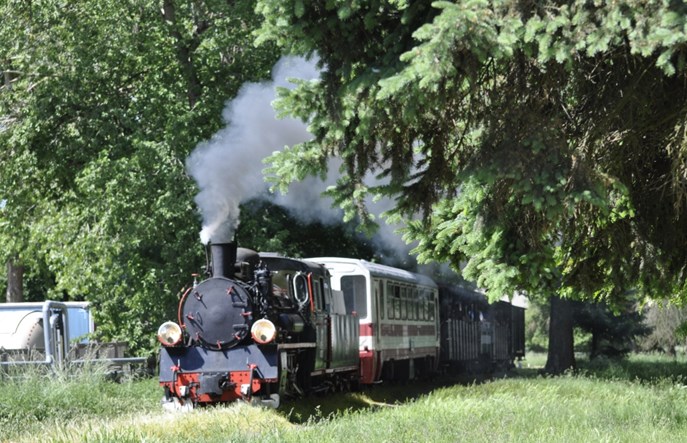 Rekordowe przewozy zabytkowej Koszalińskiej Kolei Wąskotorowej w 2023 roku