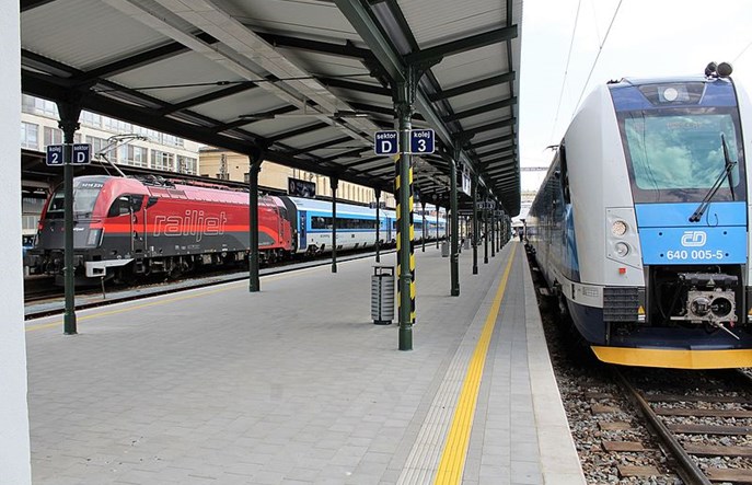 Czechy: Z Pragi do Brna na razie nie pojedziemy szybciej. Mimo modernizacji