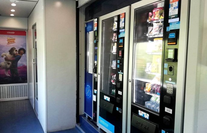 PKP Intercity znów próbuje kupić automaty do kawy i przekąsek