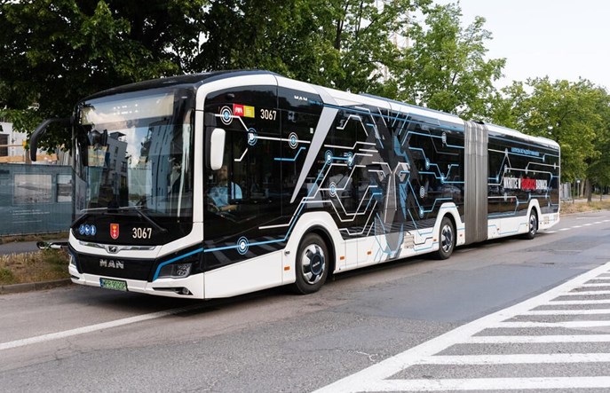 Gdańsk testuje przegubowego MAN-a