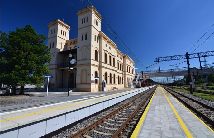 Wyremontowany dworzec kolejowy w Węglińcu nagrodzony