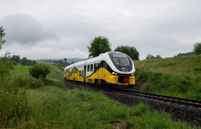 Koleje Dolnośląskie kupują nowe i używane spalinowe zespoły trakcyjne