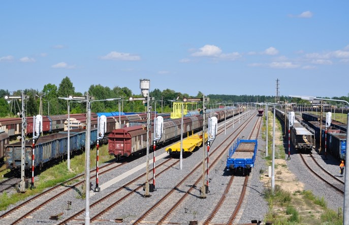 Ernst&Young wyceni grunty, które PKP SA przekaże PLK