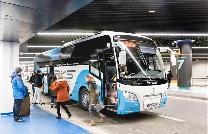 PKS Dzierżoniów upadał dwa razy. „Sytuacja mieszkańców nie pogorszyła się”