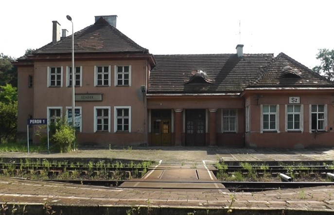 Nowe perony na „Węglówce” jednak przydatne? Łódzkie chce wznowić przewozy