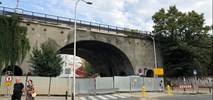 Warszawa: PLK remontują wiadukt na Solcu, by nie sypał się przed rozbiórką