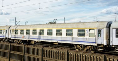 Compremum również wypowiada umowę na modernizację wagonów PKP Intercity