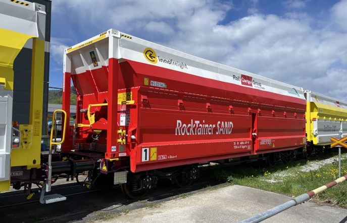 Austria: Cementownia inwestuje w pojemniejsze wagony