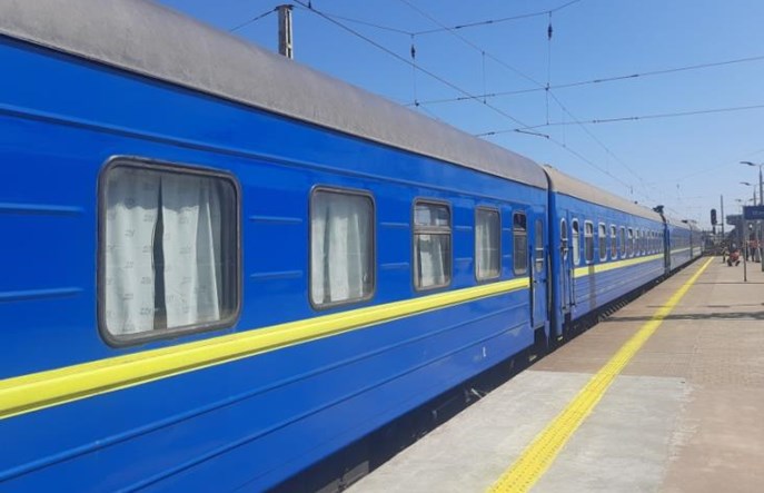 Co dalej z wagonami z ukraińską skrajnią na polskich torach?