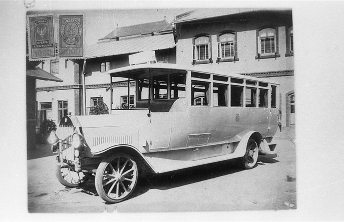 100 lat od pierwszego wyjazdu autobusu na linię w Krakowie