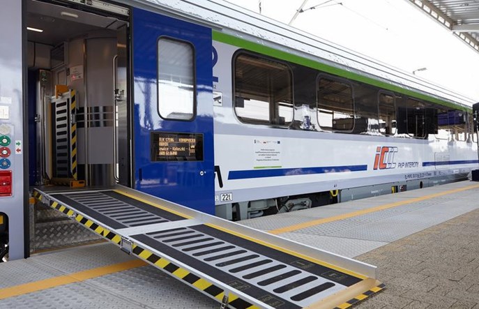 PKP Intercity ogłasza przetarg na 50 kolejnych wagonów Combo