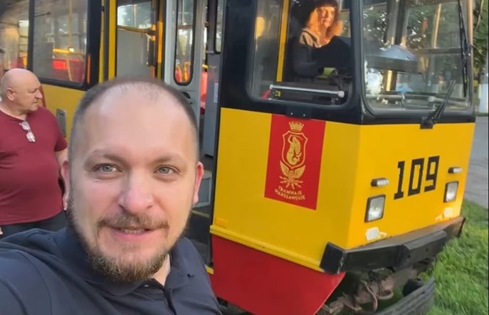 Pierwsza warszawska stopiątka wyjeżdża na linię w Konotopie