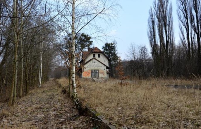 Kolej Plus w Śląskiem: Umowy na projekt - Jastrzębie i Murcki