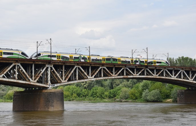 Nawet za 20 złotych po Mazowszu w długi weekend! Jak działa Mazobilet?