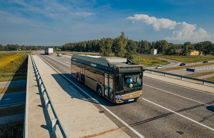 Opole z umową na elektryczne Solarisy